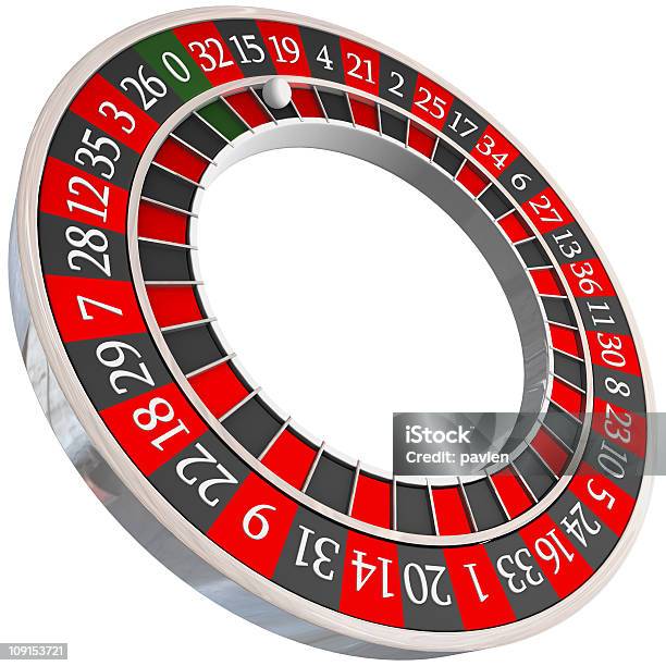 Rueda De Ruleta Aislado Foto de stock y más banco de imágenes de Casualidad - Casualidad, Color - Tipo de imagen, Color negro