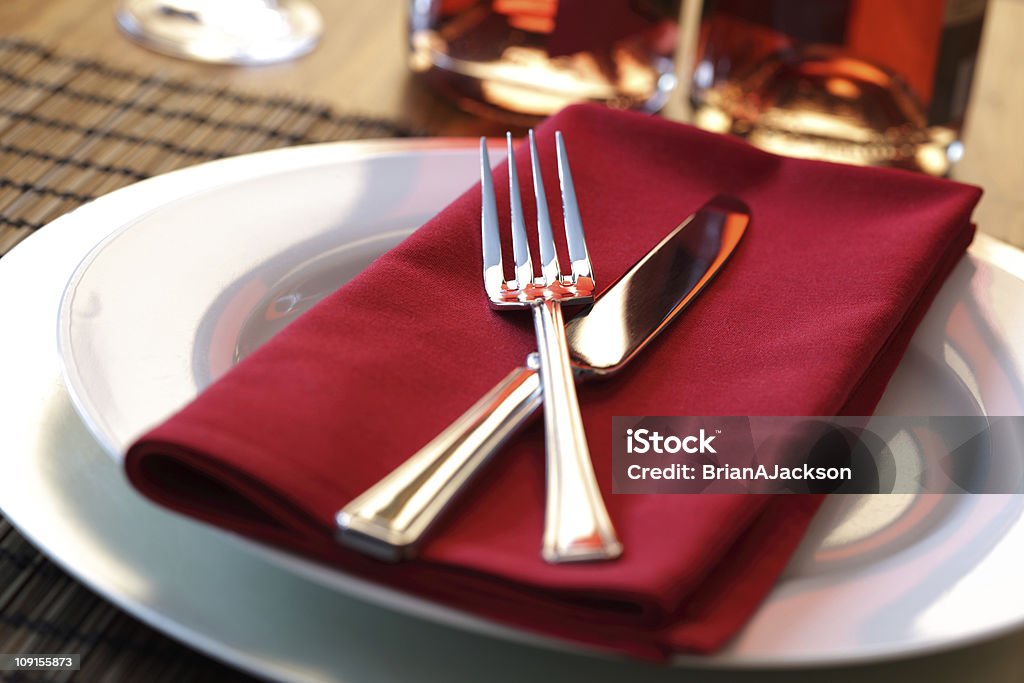 Cena al ristorante coperto - Foto stock royalty-free di Coperto