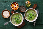 Vegetarian creamy spinach soup