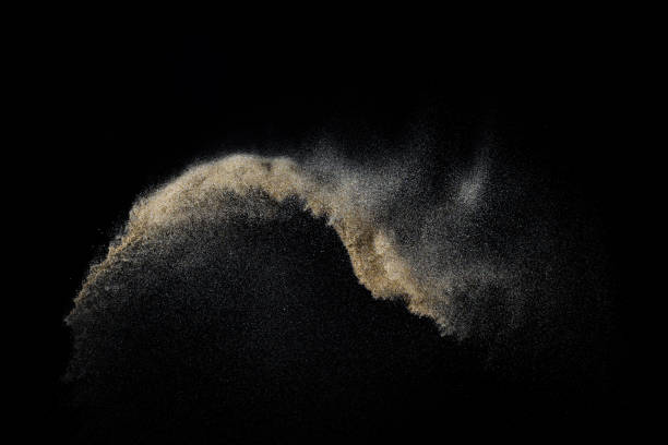 샌 디 폭발 검은 배경에 고립입니다. - dry river textured effect dirt 뉴스 사진 이미지