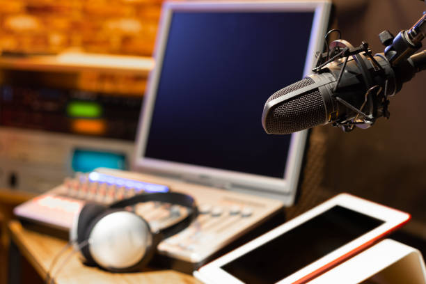 istock microphone in radio broadcasting, podcast, voice acting studio 1091667490