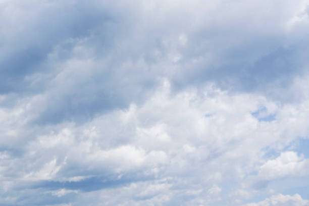 istock Mountain, Beam of light and the clouds 1091676972