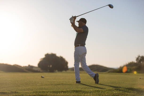 istock Golf player shoting ball -  Links Golf 1091713984