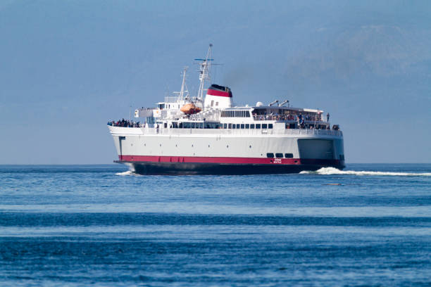 coho (prom) żagiel w victoria - kanada - ferry british columbia vancouver vancouver island zdjęcia i obrazy z banku zdjęć