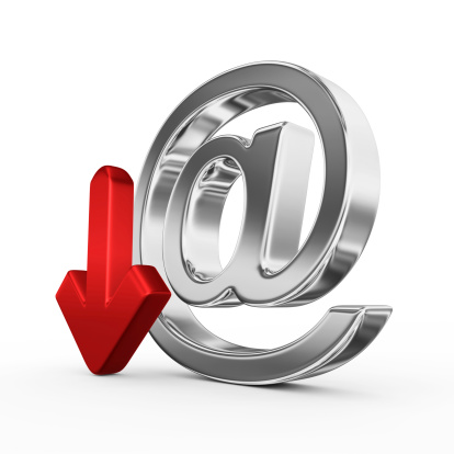 E-mail icon and red arrow - 3d render