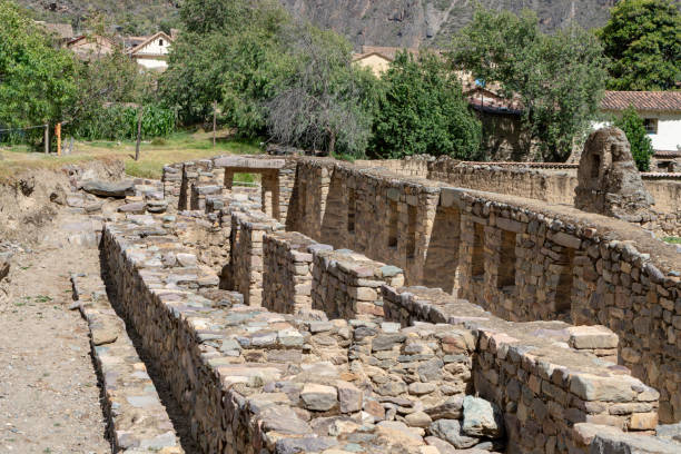 istock Ancient Inca Ruins Of Ollantaytambo In Peru 1091812596