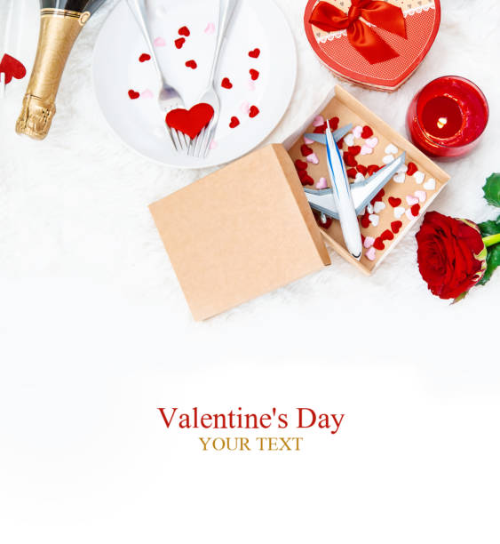 istock Valentine's Day. A beautiful gift trip. Selective focus. 1091816028