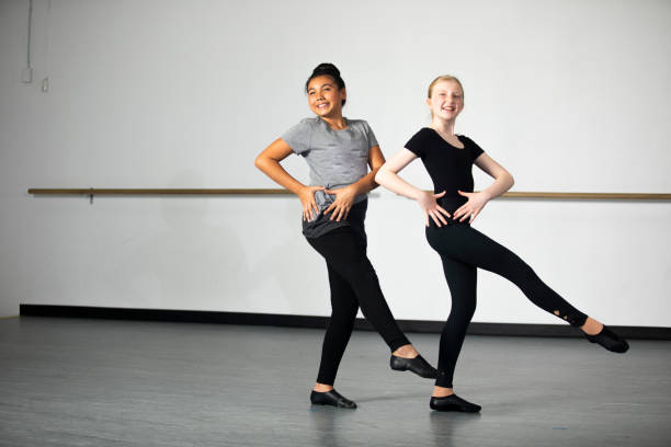istock Diverse Young Girls Practicing Musical Theatre Dance in Studio 1091825960