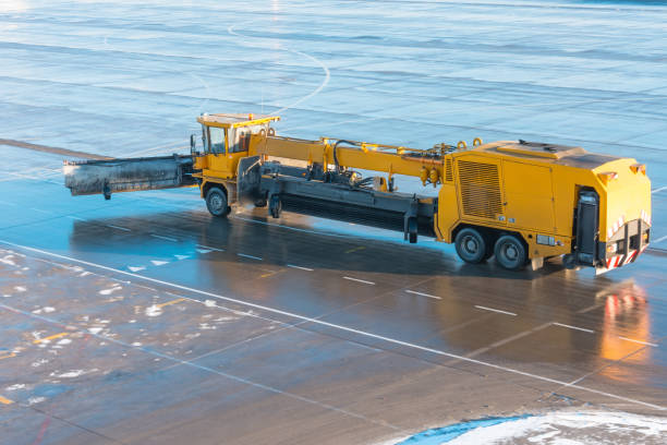 istock Machine snow removal equipment at the airport. 1091861514