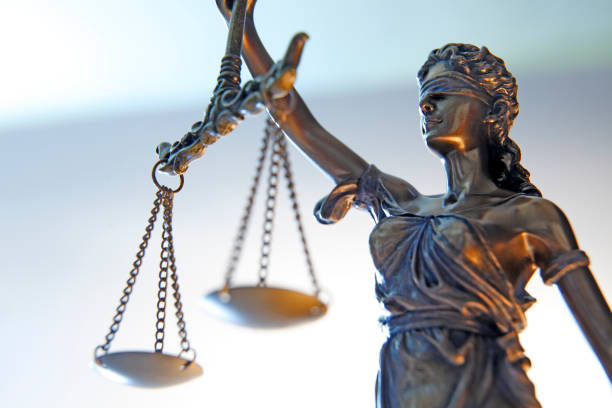 istock Statue Of Lady Justice 1091922368