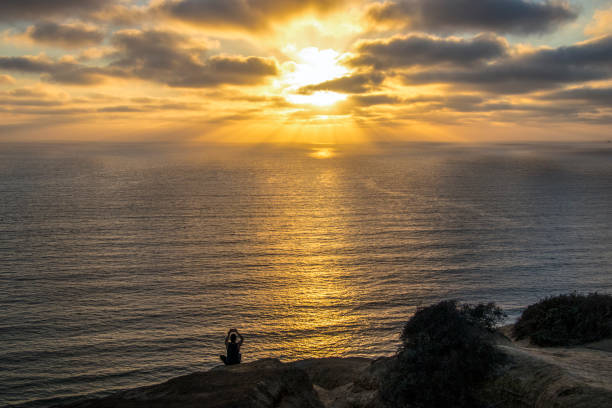istock Pacific Coast sunset from Torrey Pines State Park 1091931768