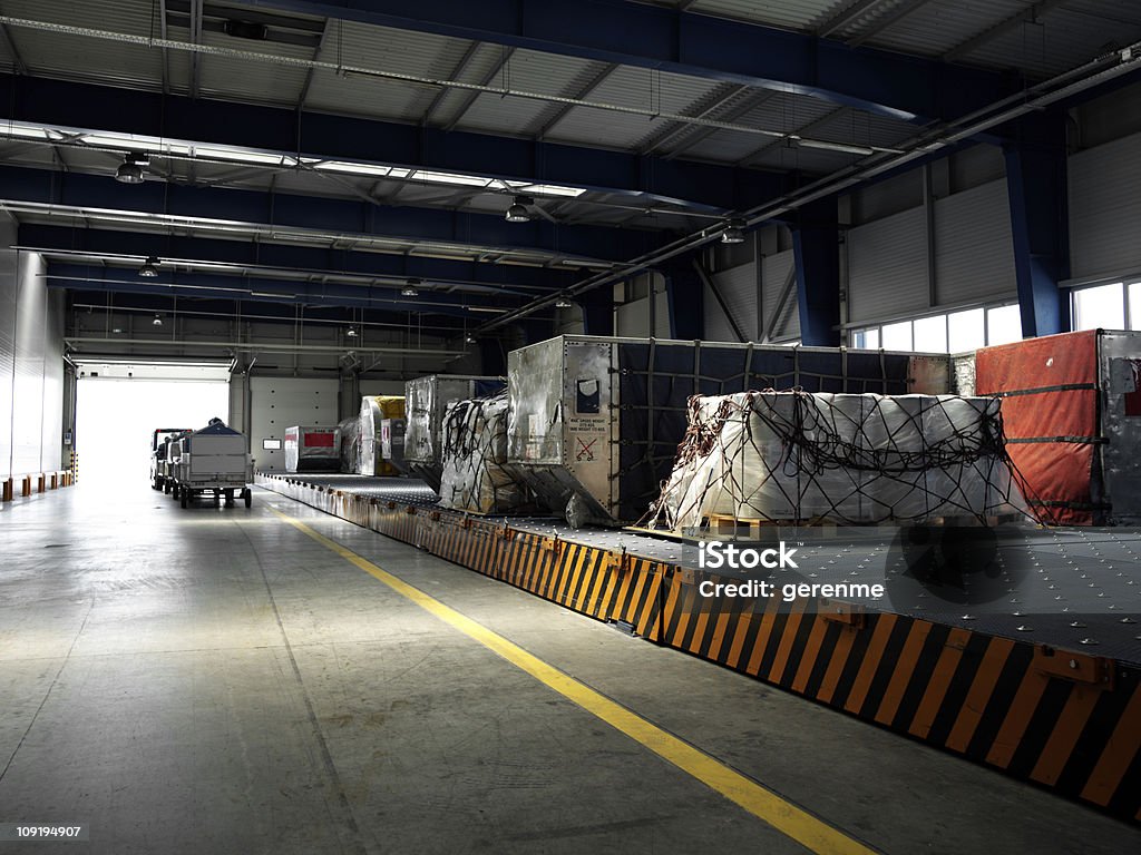 warehouse - Lizenzfrei Flughafen Stock-Foto
