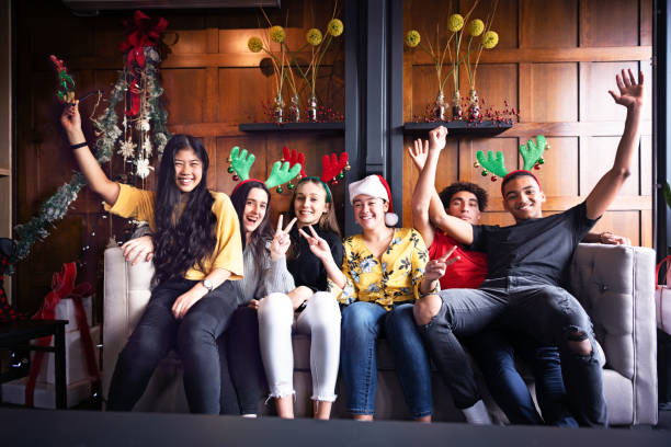 istock Generation z Christmas party with multi-ethnic friends 1091997232