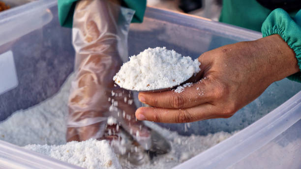 istock Hand making Putu Piring or rice flour with palm sugar on the inside 1092001048
