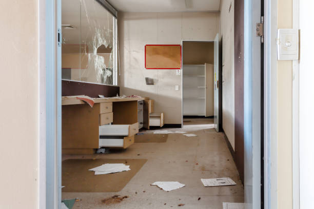 istock Vandalised reception office area of an abandoned building. 1092020598