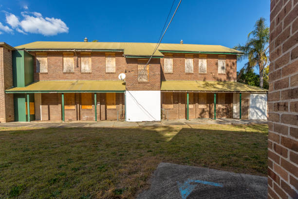 istock Abandoned building boarded up and left to urban decay 1092023580