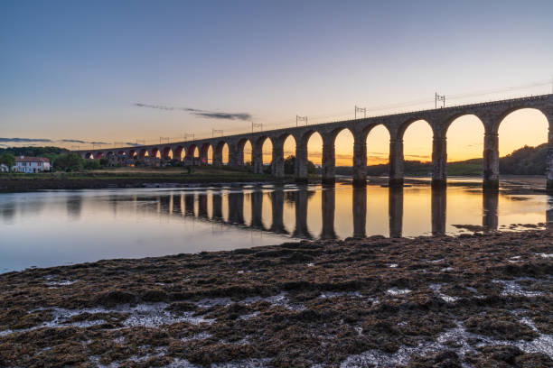 istock Railway bridge in Berwick-upon-Tweed, England 1092072168