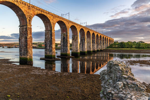 istock Railway bridge in Berwick-upon-Tweed, England 1092072176