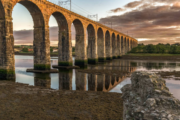 istock Railway bridge in Berwick-upon-Tweed, England 1092072184
