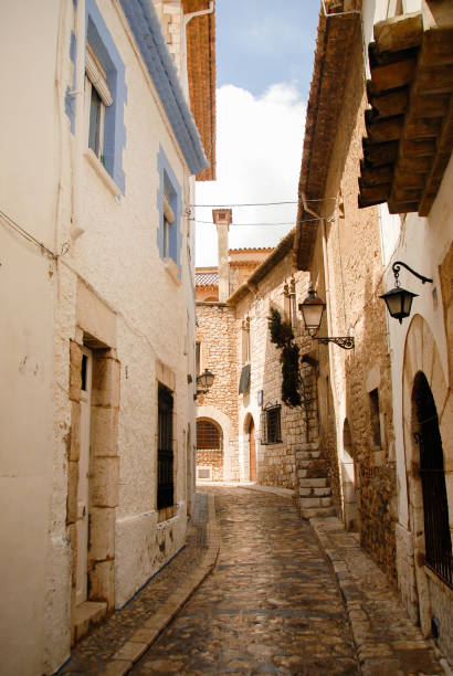 istock cobbled narow streets of Barcelona 1092159634