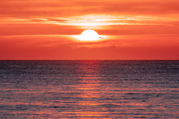 istock Sunrise over the ocean. Beautiful seascape. 1092170596