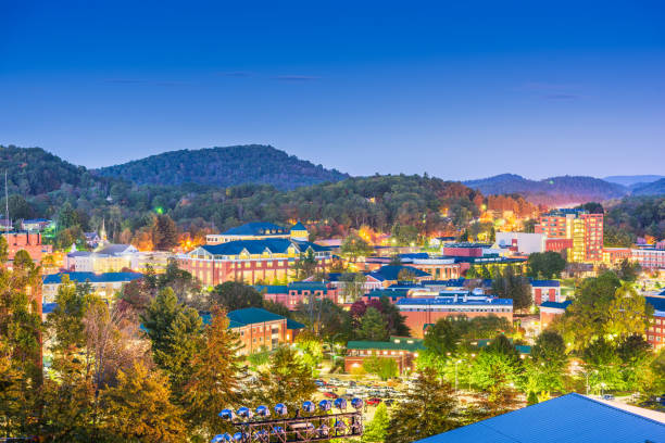 istock Public College Campus and Town Skyline in Boone, NC 1092222878