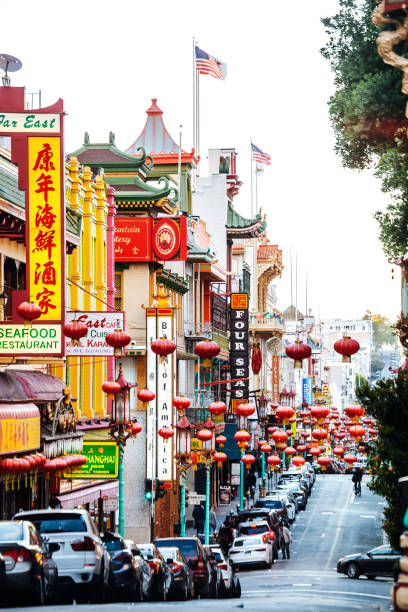 chinatown - são francisco - chinatown san francisco chinatown san francisco county cityscape - fotografias e filmes do acervo