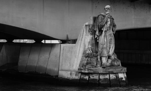Prague statue 