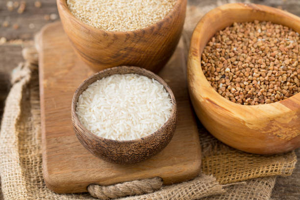 istock rice, quinoa and buckwheat on wooden surface 1092275886