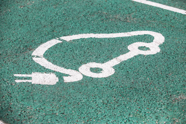 istock electric vehicle charging sign 1092306014