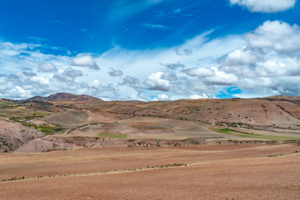 istock The road to Ollantaytambo from Moray 1092369364