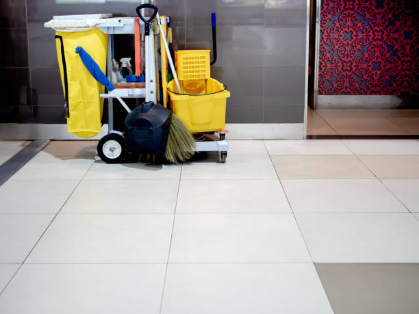 istock Cleaning tools cart wait for cleaning in airport 1092441354