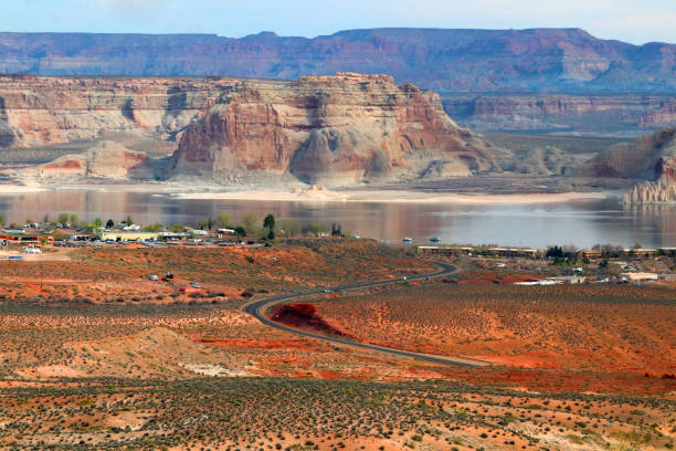 Amazing Arizona landscape. Spring break travel concept. Beautiful nature background with scenic view on Glen Canyon and Powell Lake near the City of Page, Arizona, USA. glen canyon stock pictures, royalty-free photos & images