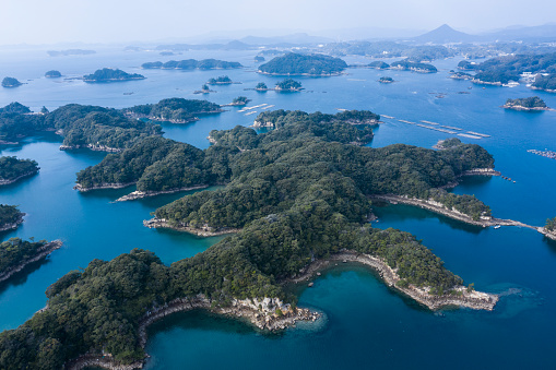 Many natural beautiful islands.