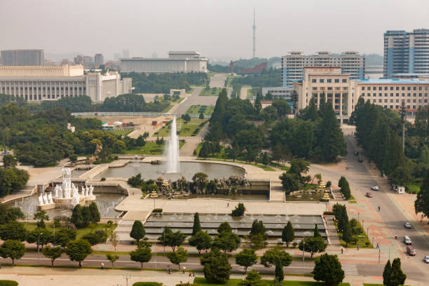 istock Fountain in the center of Pyongyang 1092694920