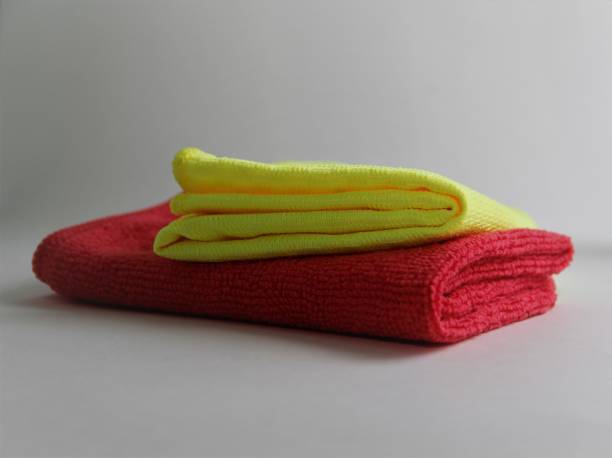 istock car wash cloths 1092702658