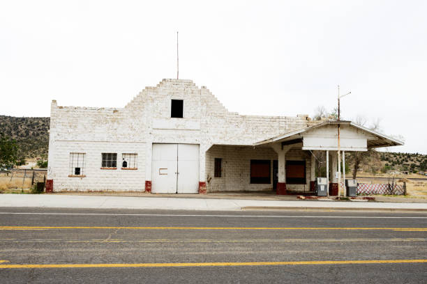 istock Abandoned Gas Station, Route 66, Arizona. 1092733050