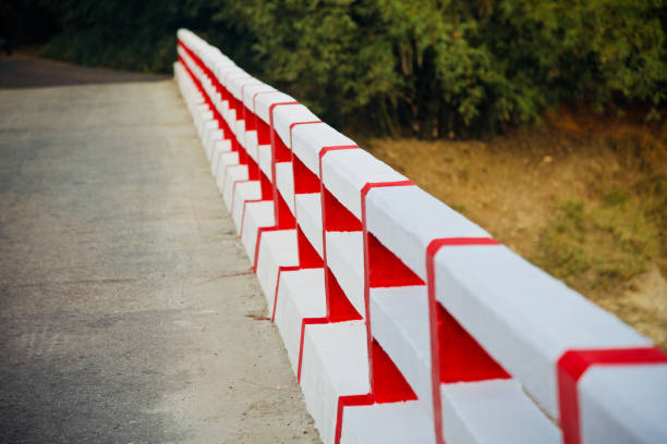 istock Isolated concrete protection wall of a bridge 1092757456