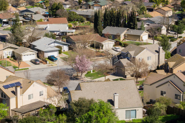 aerial view of residential neighborhood in san jose, south san francisco bay, california - bay san francisco county residential district aerial view imagens e fotografias de stock