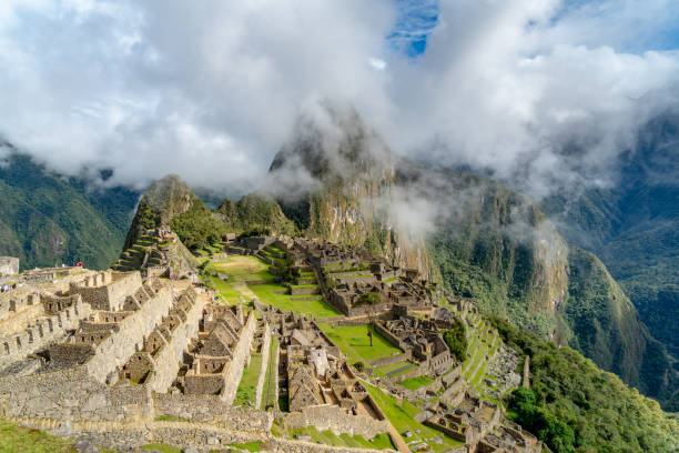istock Machu Picchu In Peru 1092793174