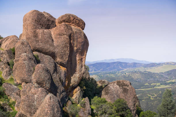 istock Rock formation, Pinnacles National Park, California 1092807026