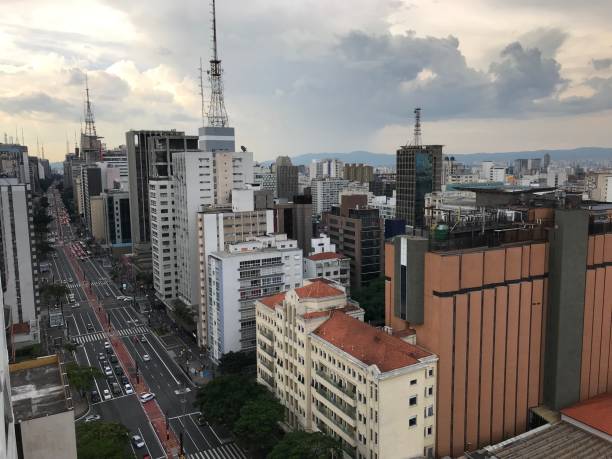 istock Paulista Avenue 1092824634