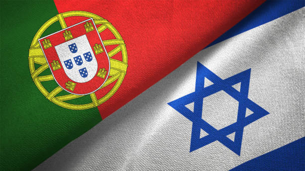 israël et portugal deux drapeaux realations ensemble textile tissu tissu texture - portuguese culture portugal flag coat of arms photos et images de collection