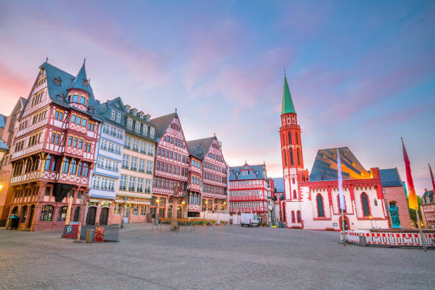 istock Frankfurt Old town square romerberg at twilight 1092908734