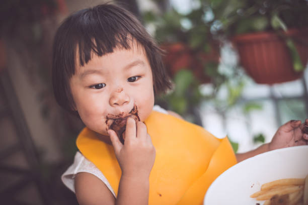 istock Chinese little girl 1092962684