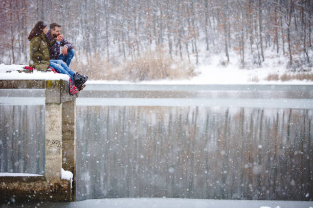 istock Winter love story 1093013518