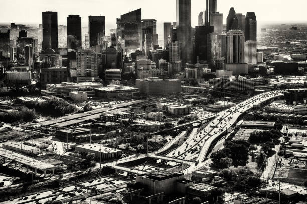 istock Skyline of Houston 1093022150