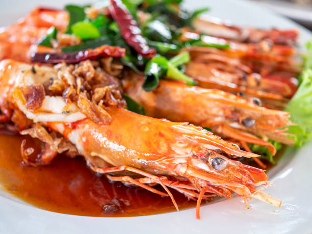istock Shrimp with tamarind sauce 3 1093214470