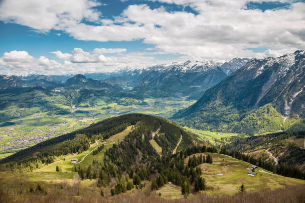 istock View over the mountains from Rossfeldstrasse over Salzburgerland 1093281324