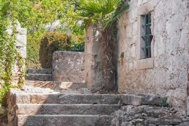 istock Idyllic Mediterranean alley 1093284126